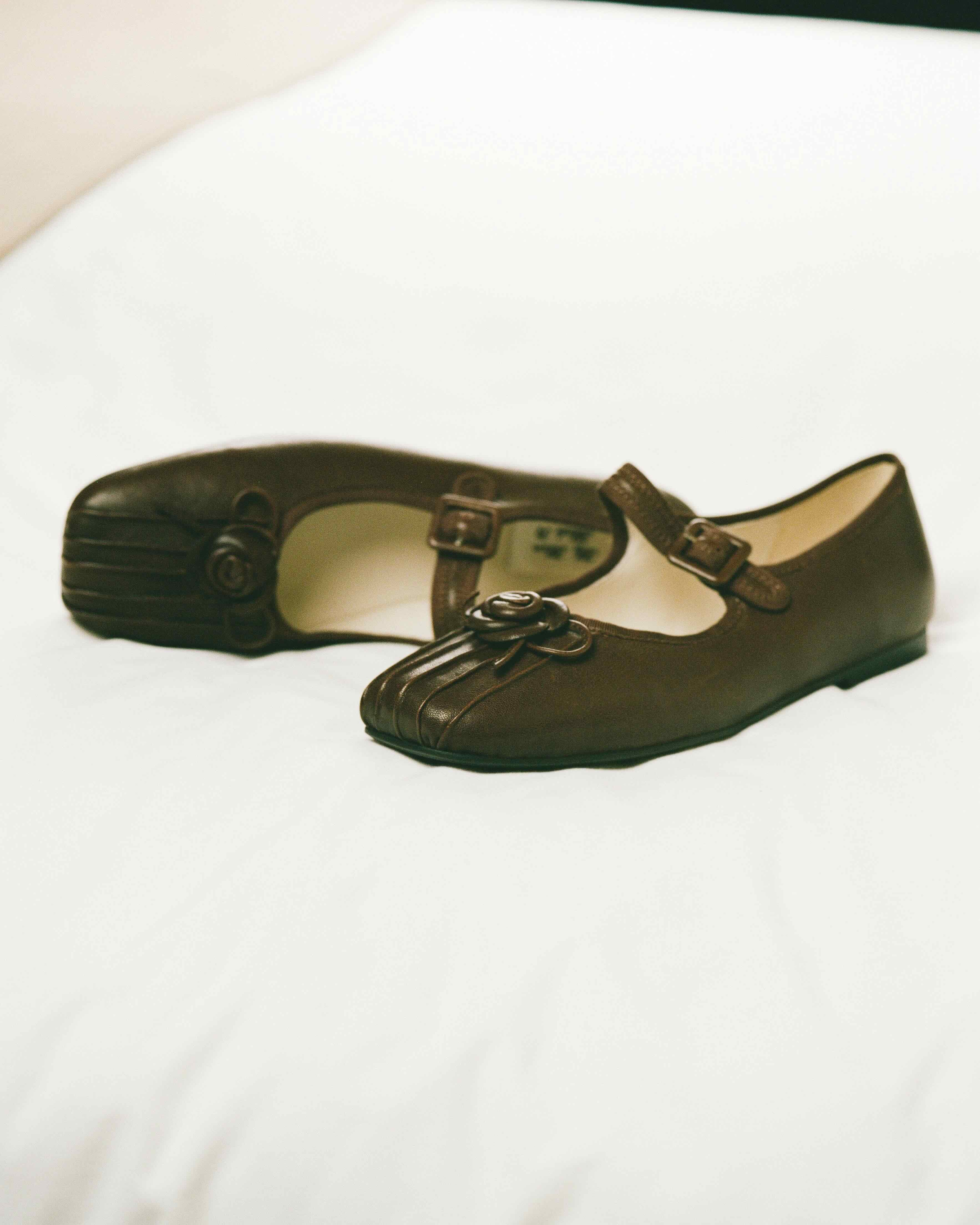 Rosette Leather Mary Janes - Saddle - Image 5
